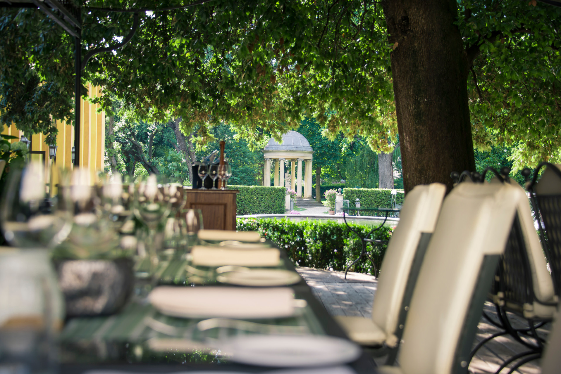 Al Fresco - Restaurant.jpg